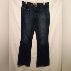 Woman's L.E.I jeans